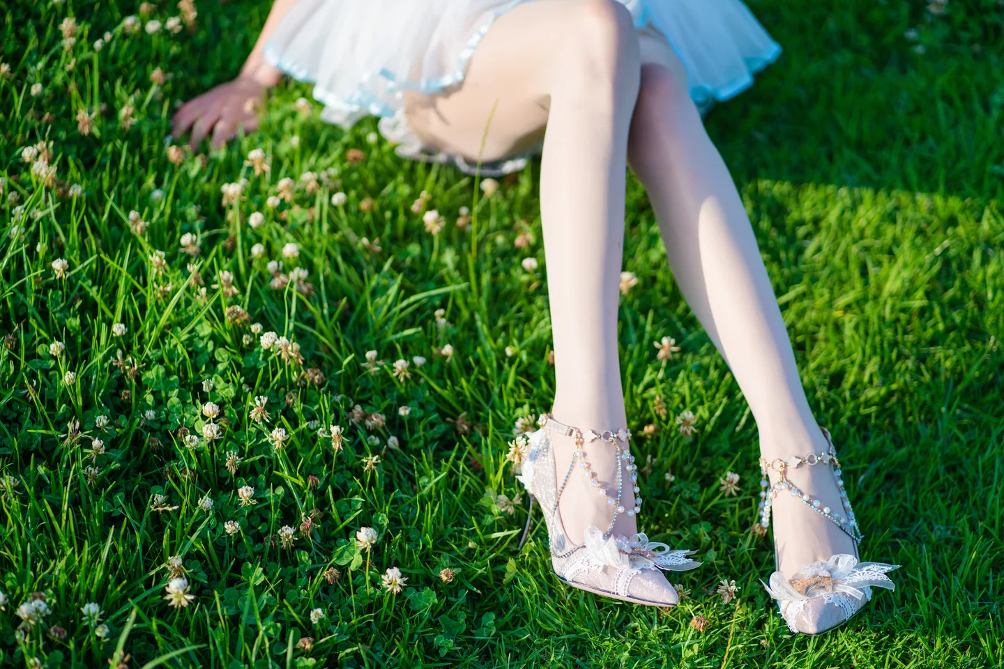 拍了个就这&吃了个迟 - 玉足二期 [48P-627MB] tg@simisebaisi 【丝足阁】040.webp